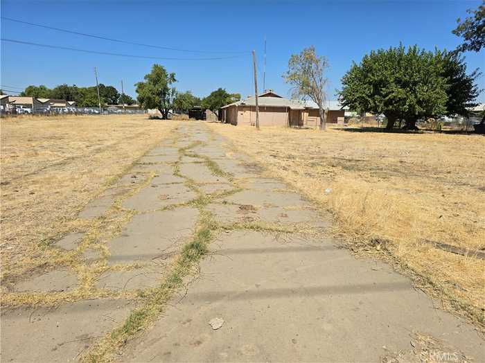 photo 1: 3144 E Childs Avenue, Merced CA 95341