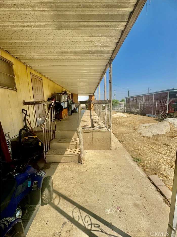 photo 10: 640 Apache Road, Perris CA 92570