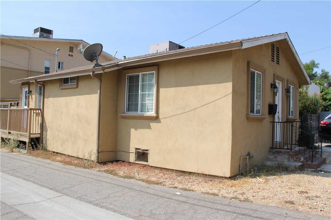 photo 2: 2014 Peyton Avenue, Burbank CA 91504