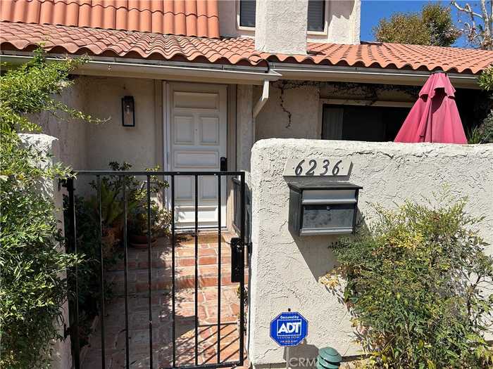 photo 1: 6236 Shoup Avenue, Woodland Hills CA 91367