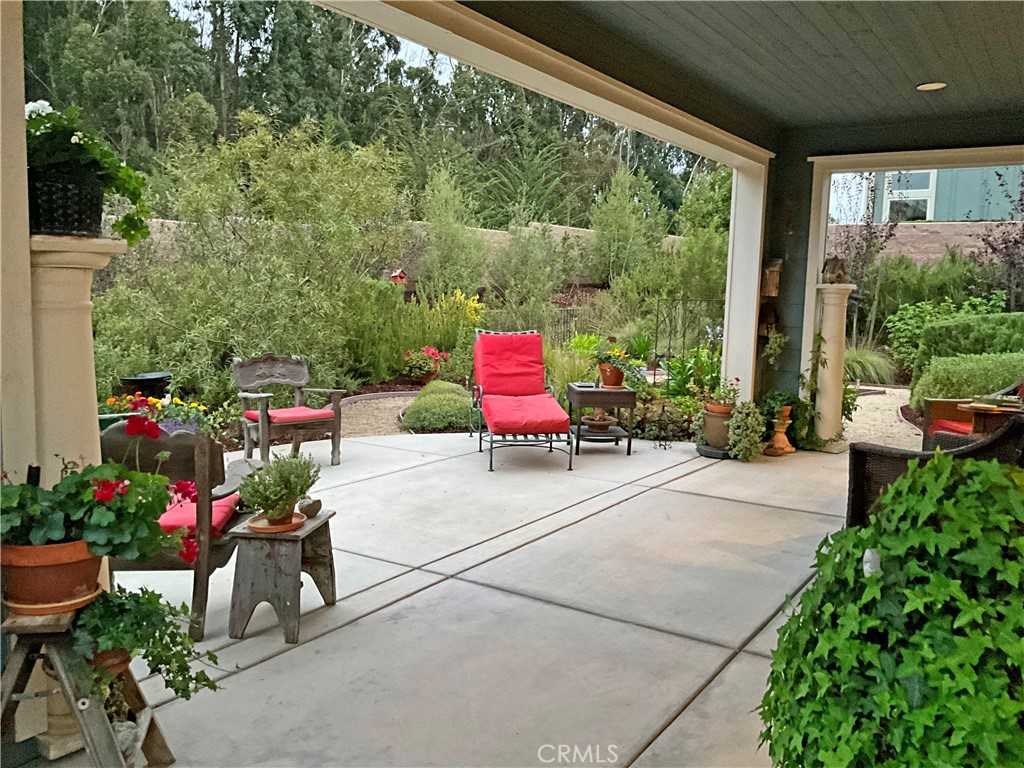 photo 3: 1054 Trail View Place, Nipomo CA 93444