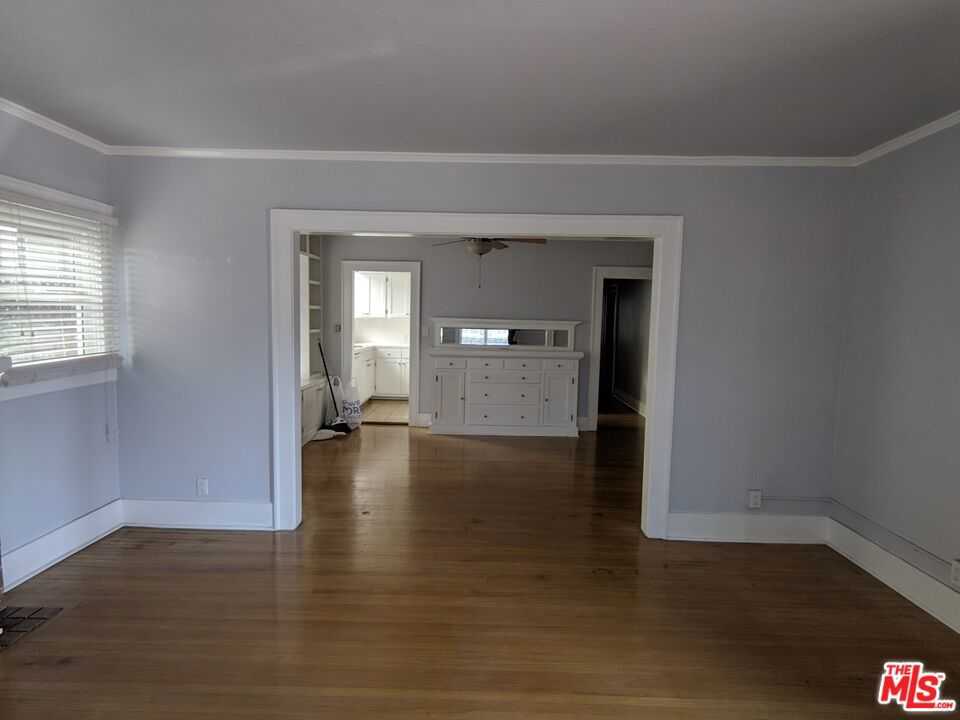 photo 3: 1206 3rd Avenue, Los Angeles CA 90019