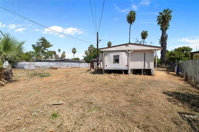 photo 16: 22911 La More Road, Perris CA 92570