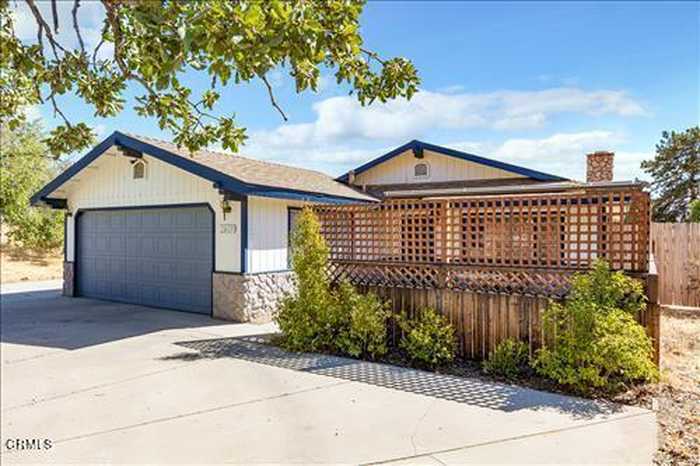 photo 2: 21609 Adam Drive, Tehachapi CA 93561