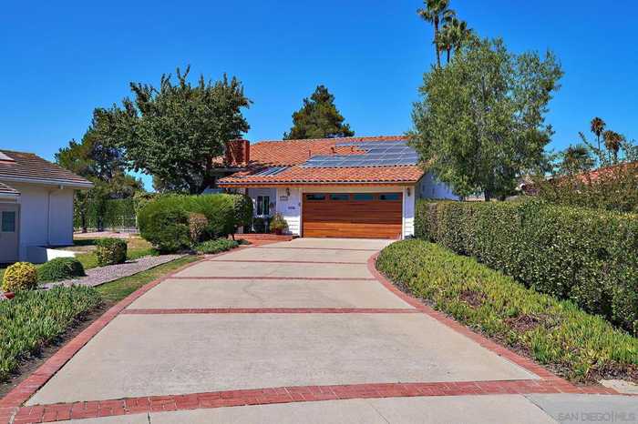 photo 2: 12462 Bodega Way, San Diego CA 92128