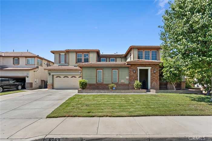 photo 1: 6763 Belynn Court, Eastvale CA 92880