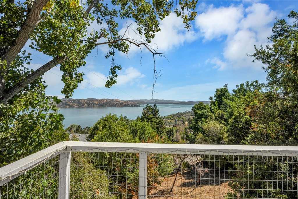 photo 1: 8515 Harbor View Drive, Kelseyville CA 95451