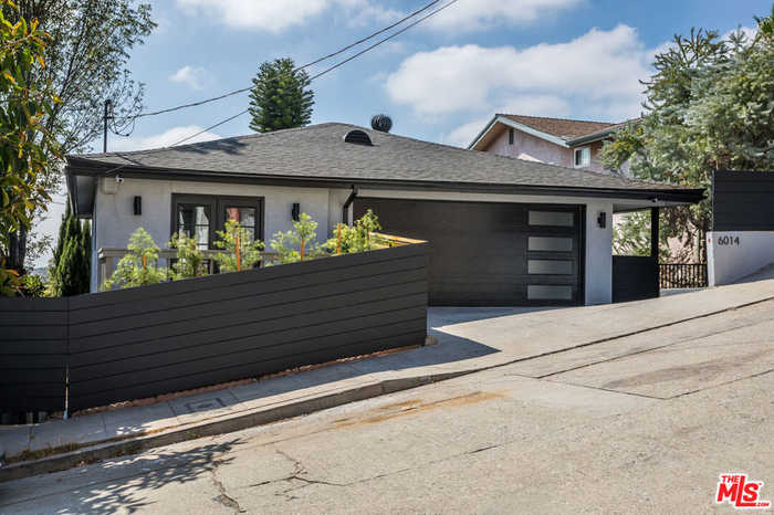 photo 2: 6014 Delphi Street, Los Angeles CA 90042