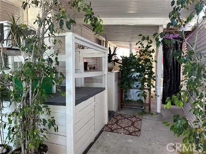 photo 2: 245 W Bobier, Vista CA 92083