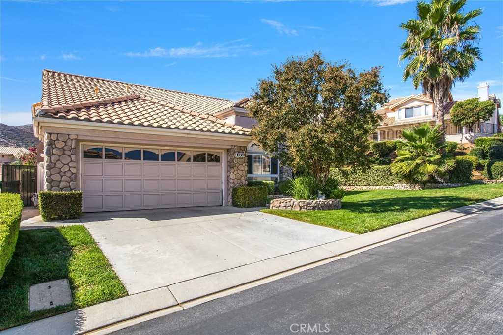 photo 2: 4958 Mission Hills Drive, Banning CA 92220