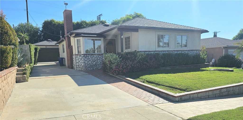 photo 1: 2940 N Brighton Street, Burbank CA 91504