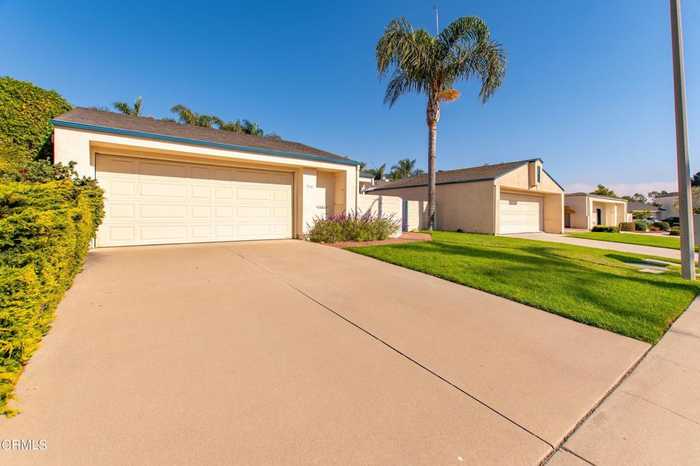 photo 1: 742 Opal Avenue, Ventura CA 93004