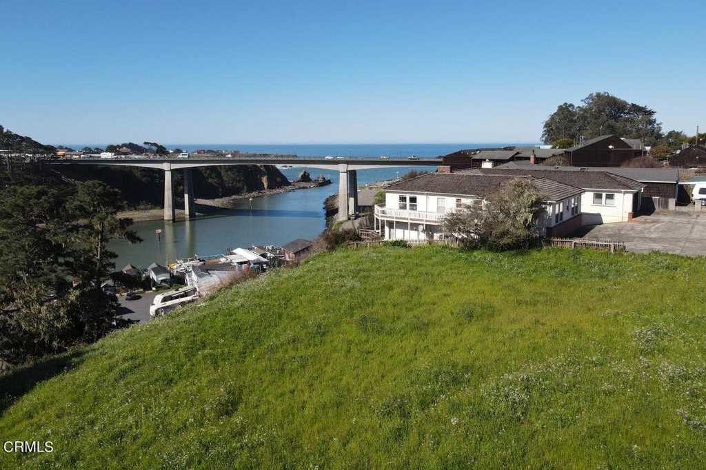 photo 3: 300 N Harbor Drive, Fort Bragg CA 95437