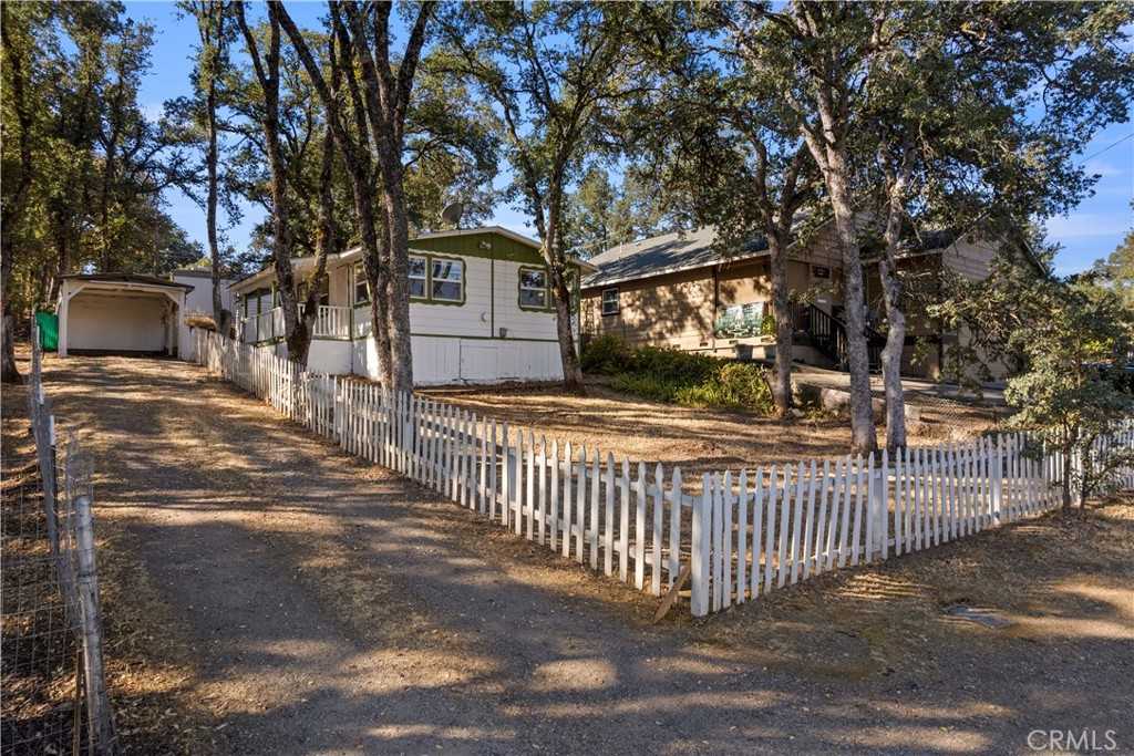 photo 1: 16073 33rd Avenue, Clearlake CA 95422