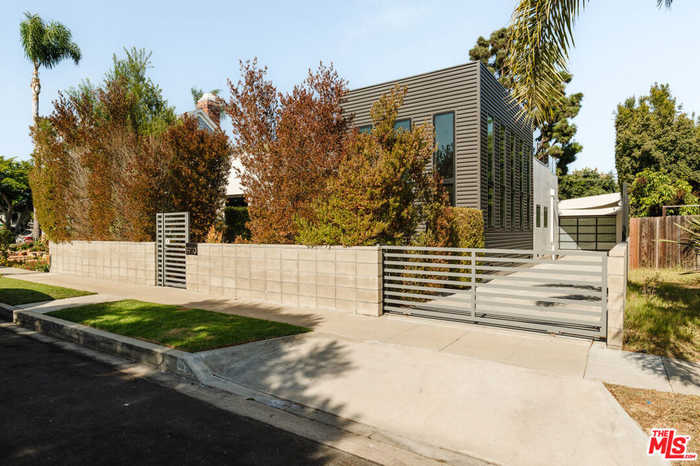 photo 2: 3910 Berryman Avenue, Los Angeles CA 90066