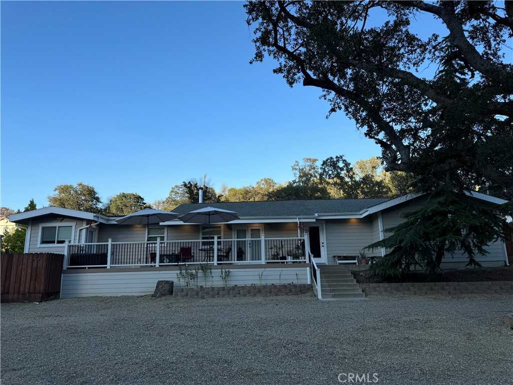 photo 1: 5326 State Highway 49 N, Mariposa CA 95338