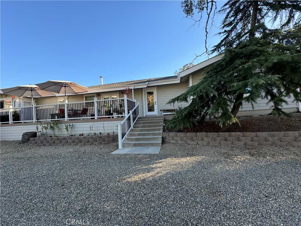 photo 2: 5326 State Highway 49 N, Mariposa CA 95338