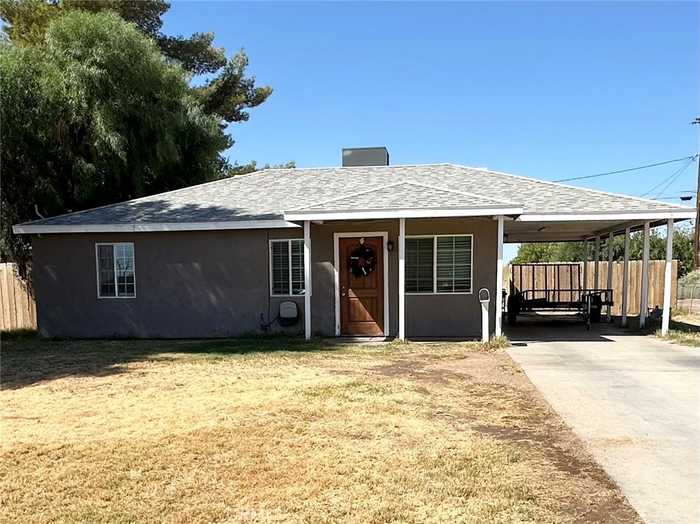 photo 1: 565 N Broadway, Blythe CA 92225