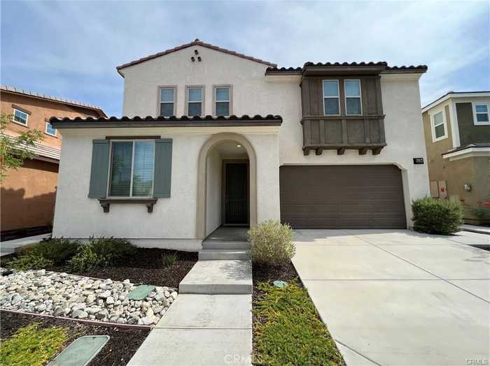 photo 1: 24184 Gazania Way, Lake Elsinore CA 92532