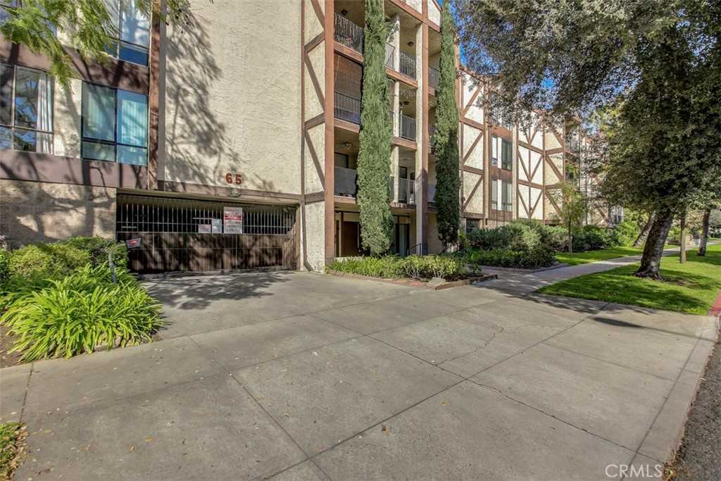 photo 1: 65 N Allen Avenue Unit 305, Pasadena CA 91106