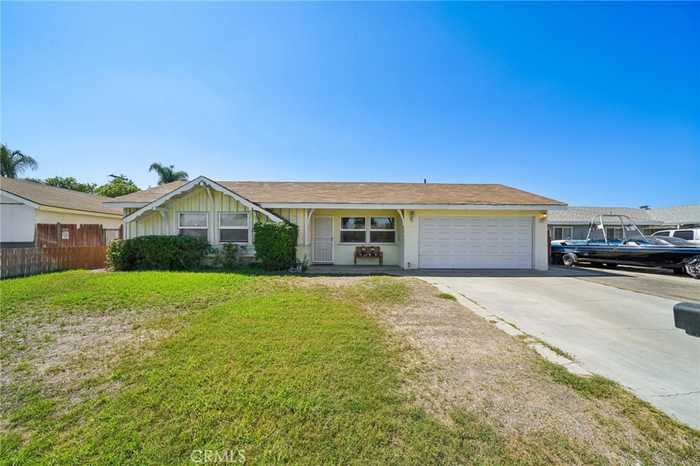 photo 1: 4190 Hines Avenue, Riverside CA 92505