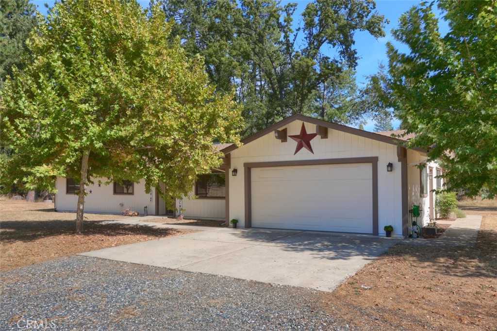 photo 1: 5585 Meadow Lane, Mariposa CA 95338