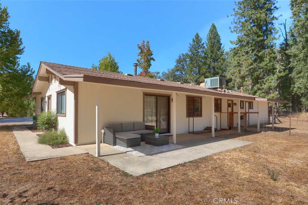 photo 3: 5585 Meadow Lane, Mariposa CA 95338