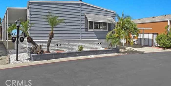 photo 2: 17350 Temple Avenue Unit 81, La Puente CA 91744