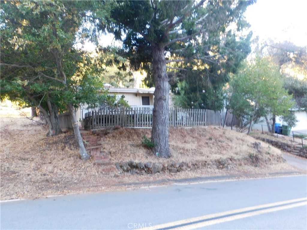 photo 2: 7288 Evergreen Drive, Kelseyville CA 95451