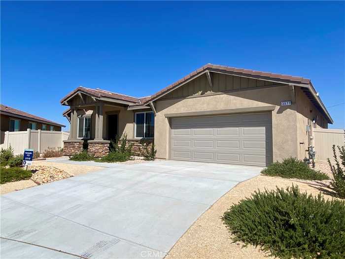 photo 2: 3577 Adobe Drive, Palmdale CA 93550