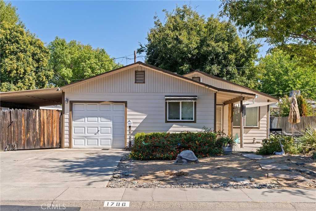 photo 2: 1780 Modoc Drive, Chico CA 95928