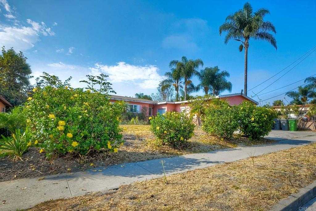 photo 2: 4127 Jonathon Street, Oceanside CA 92056