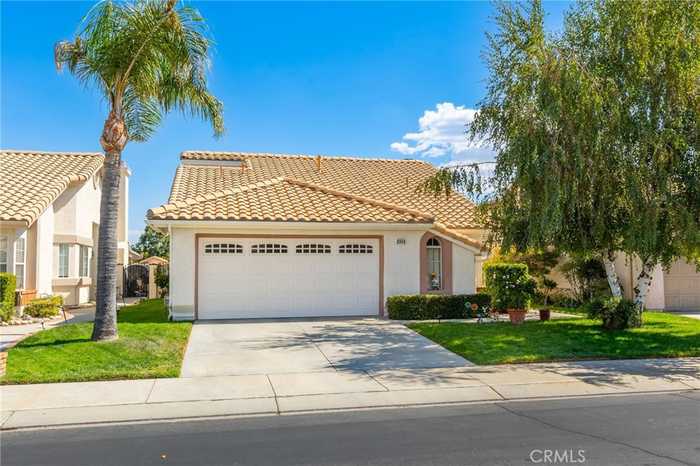 photo 1: 928 Cypress Point Drive, Banning CA 92220