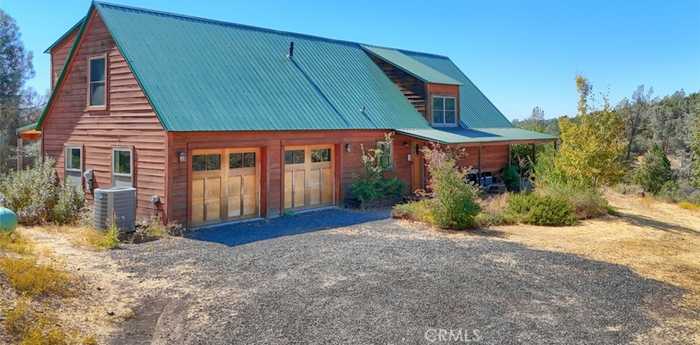 photo 1: 6013 Plumbar Creek Road, Mariposa CA 95338