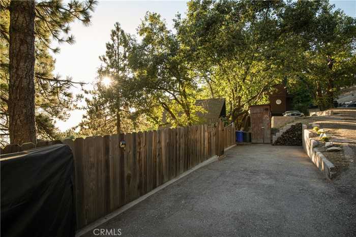 photo 28: 30733 Knoll View Drive, Running Springs CA 92382