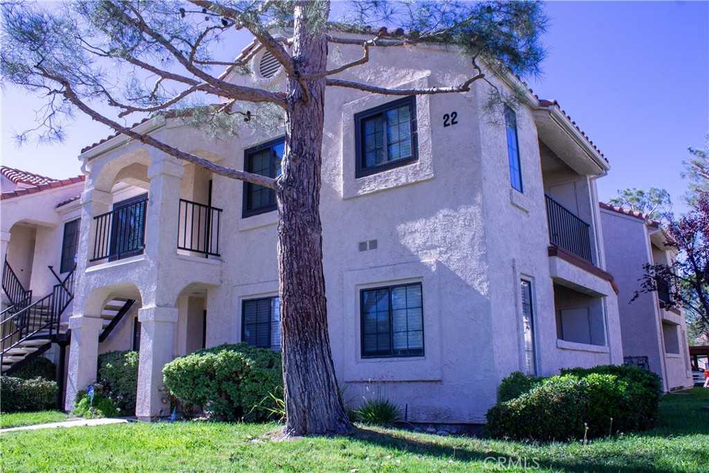 photo 1: 2554 Olive Drive Unit 171, Palmdale CA 93550