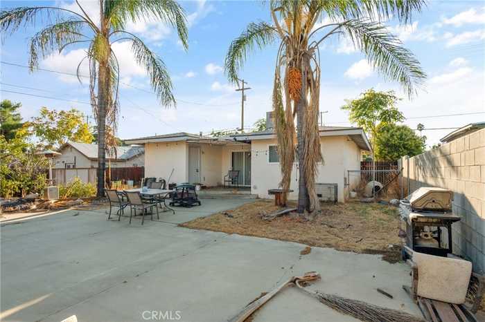 photo 2: 756 N 8th Street, Banning CA 92220