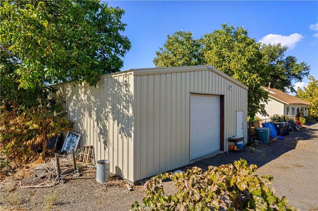 photo 3: 3245 Soda Bay Road, Lakeport CA 95453