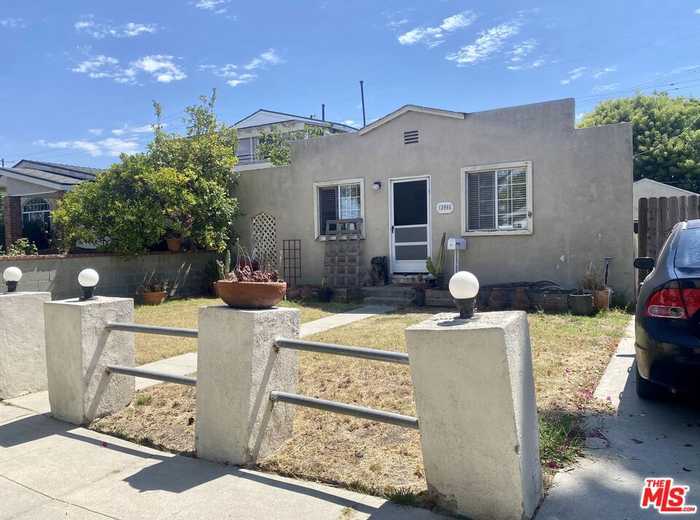 photo 2: 12908 Greene Avenue, Los Angeles CA 90066