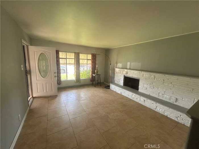 photo 2: 2531 Sale Place, Huntington Park CA 90255