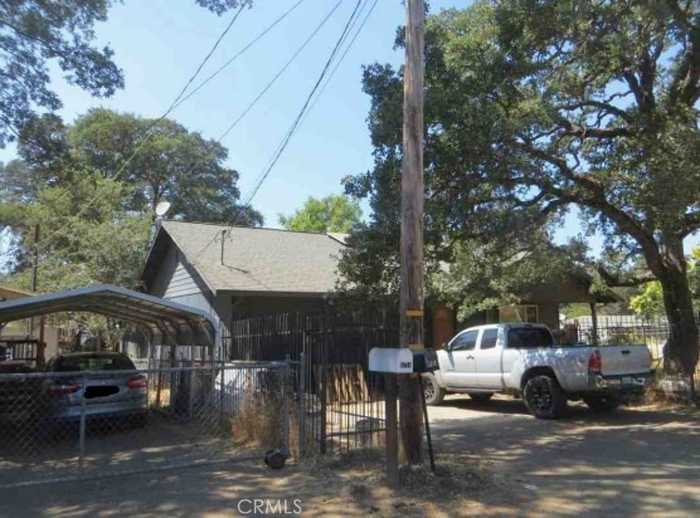 photo 1: 5704 Huron Avenue, Clearlake CA 95422