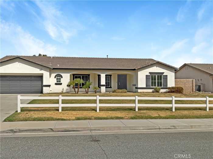 photo 1: 1499 Wesley Street, Banning CA 92220