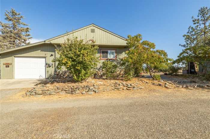 photo 2: 4878 Leonard Road Unit 4, Mariposa CA 95338