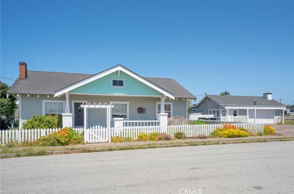 photo 1: 145 W Pine Street, Fort Bragg CA 95437