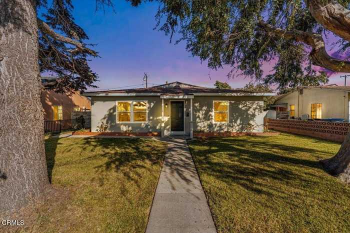 photo 1: 1518 Valley Park Drive, Oxnard CA 93033