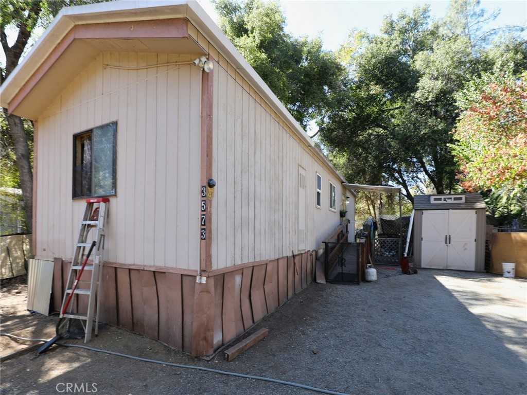 photo 3: 3573 Deertrail Road, Clearlake CA 95422