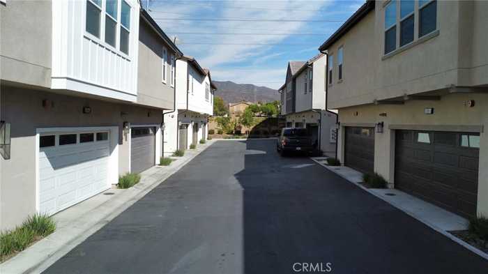 photo 2: 15974 Jamie Lane Unit 2, Fontana CA 92336