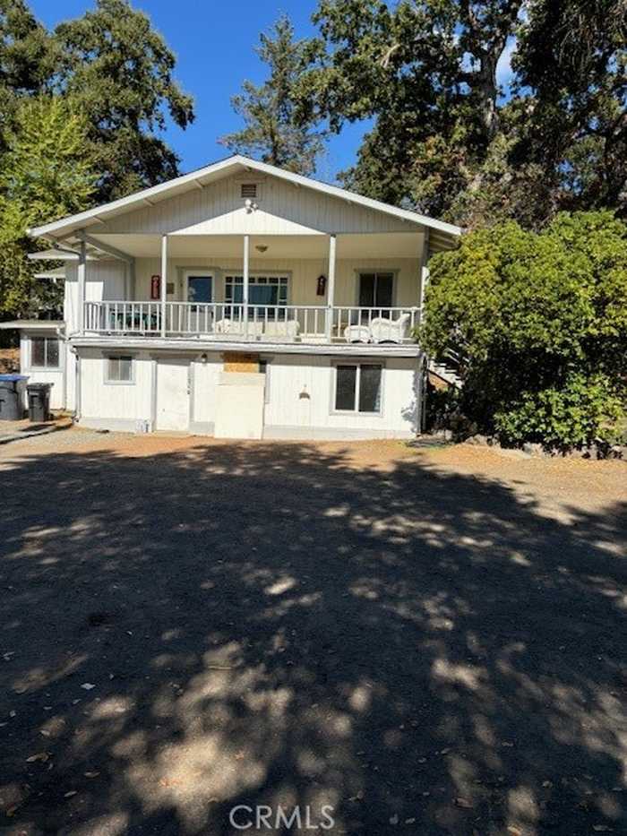 photo 1: 13765 Lakeshore Drive, Clearlake CA 95422