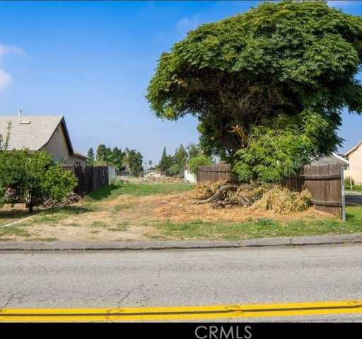 photo 3: 18726 Arrow Boulevard, Fontana CA 92335