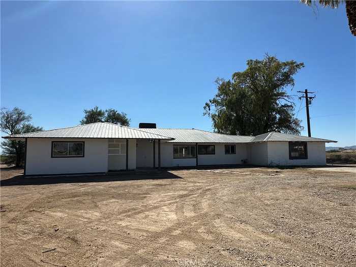 photo 1: 14563 W 14th Avenue, Blythe CA 92225